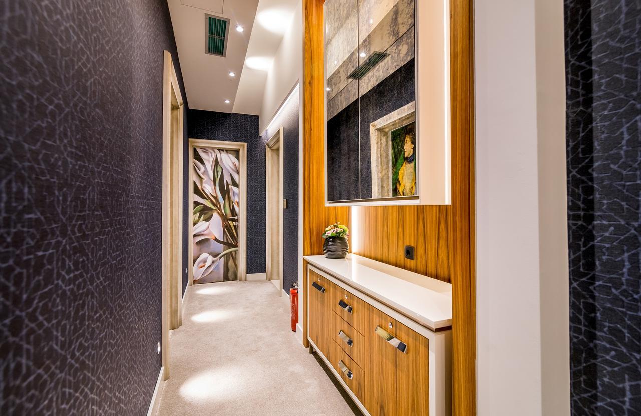 Apartments Master 5 ヘルツェグ・ノヴィ エクステリア 写真